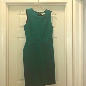 Banana Republic green sleeveless sheath dress